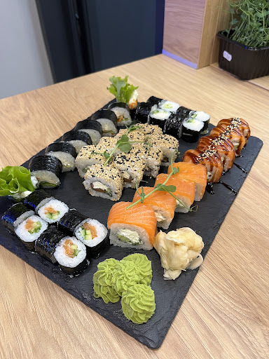 Kira’sushi