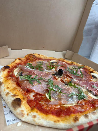 Кафе Аператив The River Inbet