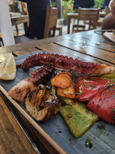 Restaurant "The Old Bridge"