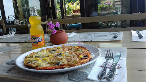 Ресторант-пицария "Котвата"