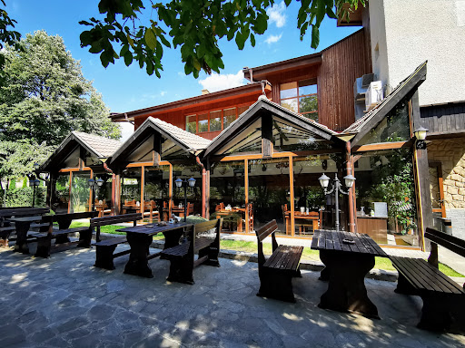 Ресторант „Ловен дом“