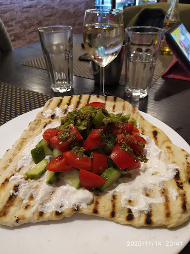 Релакс, бар и вечеря