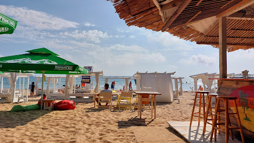 EL KAPANO Beach Bar & Food Primorsko