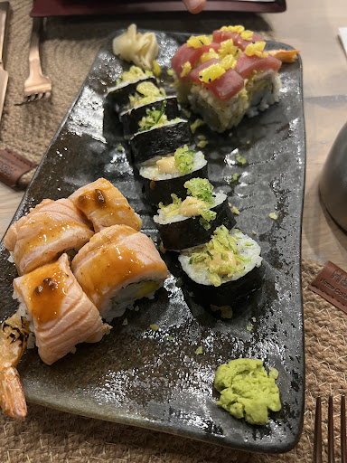 ДОМО - Азиатски фюжън и суши