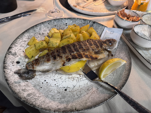 Винен ресторант Магура