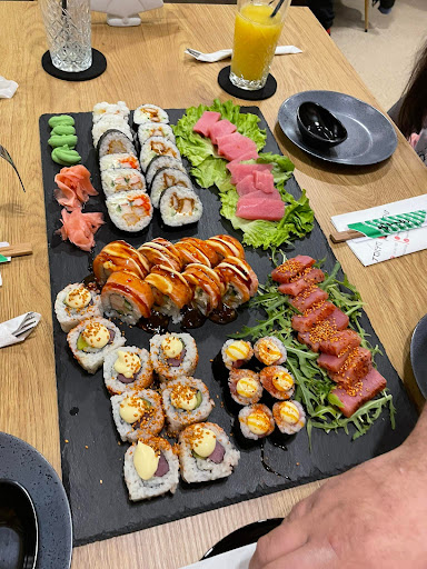 Tokyo Sushi