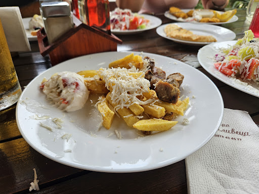 Бистро Щастливеца