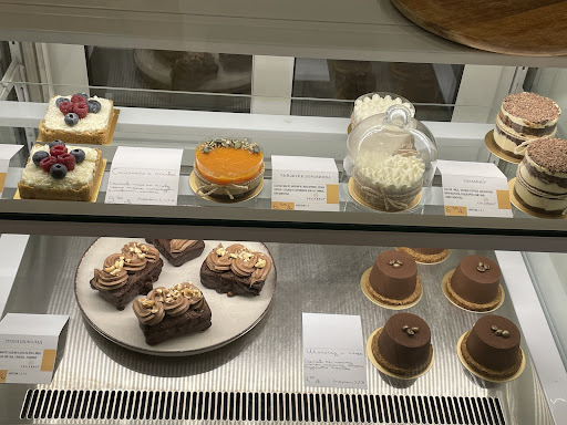 Specialty Place 23