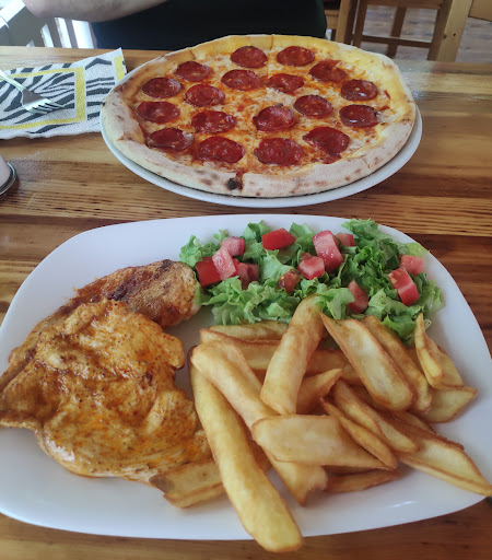 Bar & Dinner Yummy